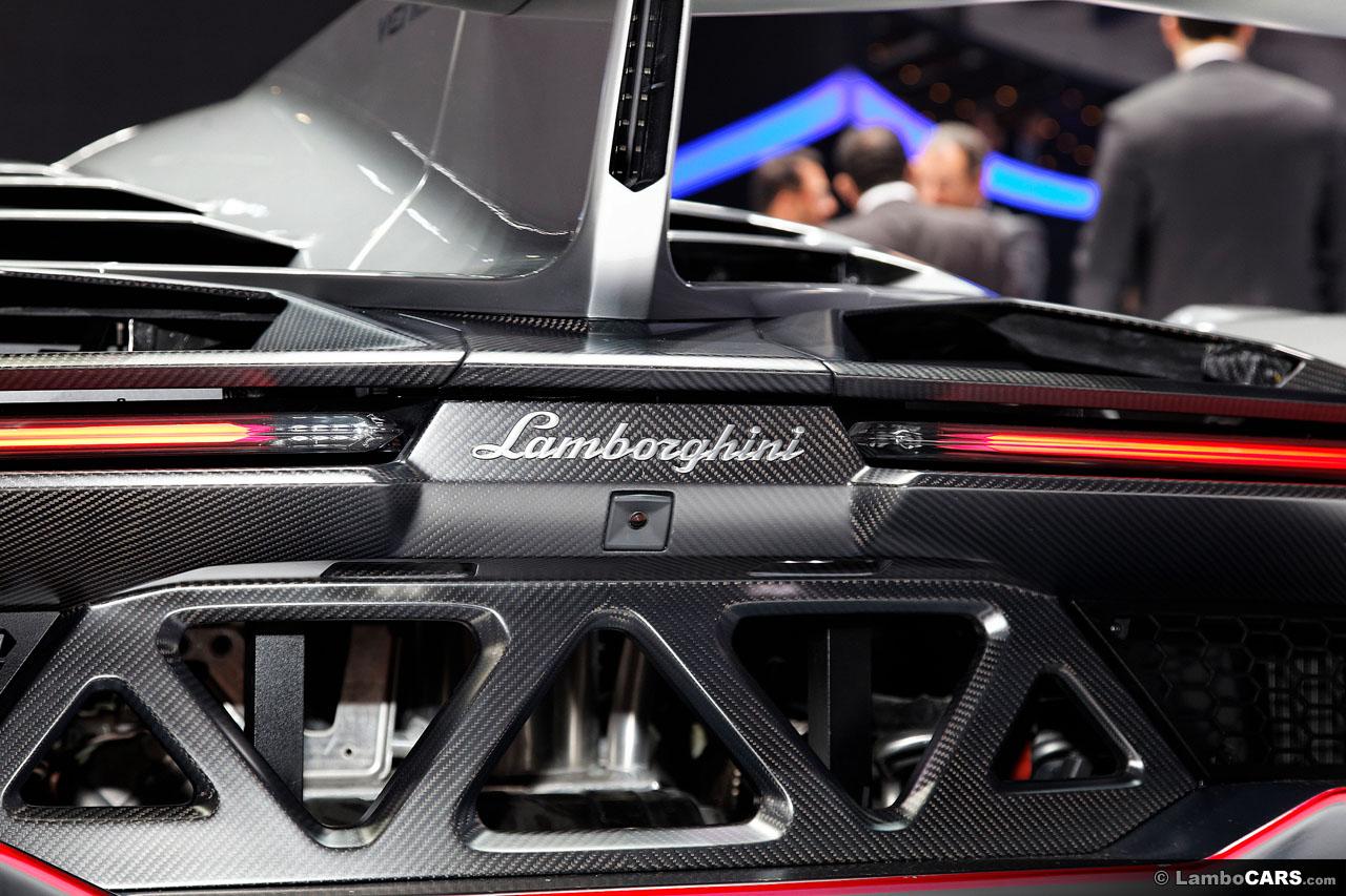 Lamborghini veneno 38