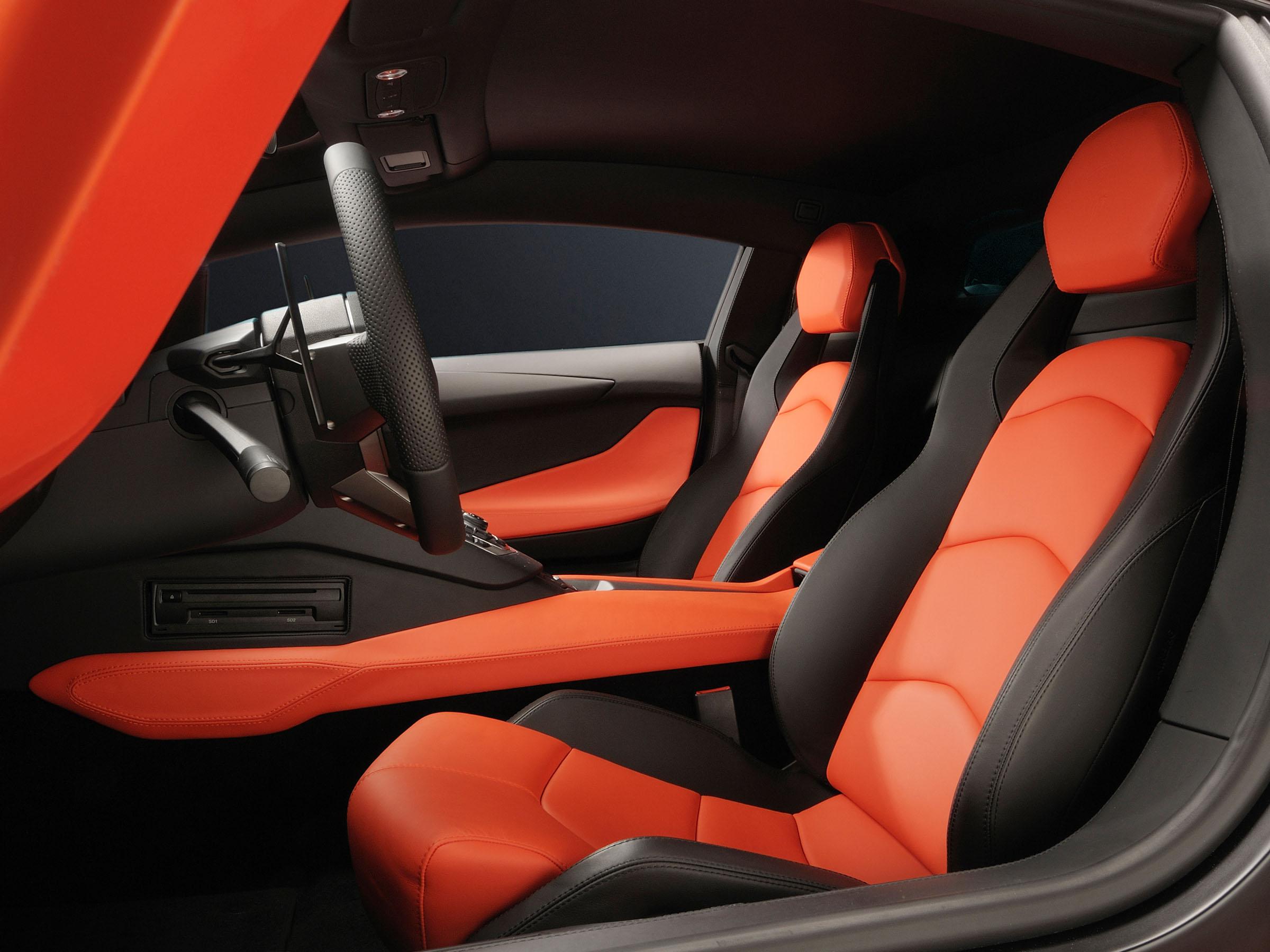 2012 Lamborghini Aventador Interior