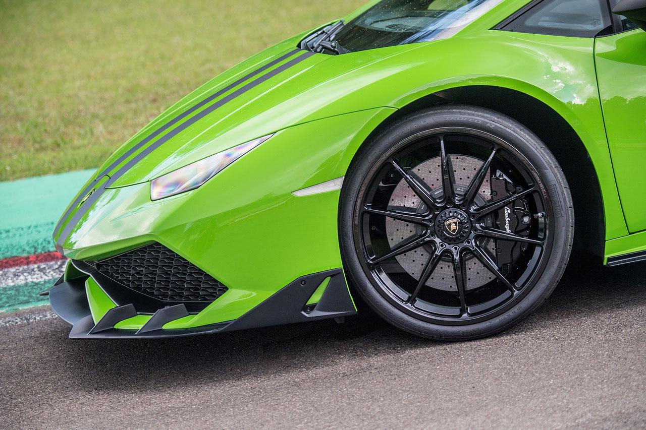 Https://www. Lambocars. Com/wp-content/uploads/2020/12/three_new_packages_for_huracan_12. Jpg