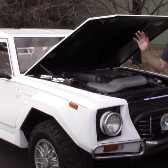 Heres why the lamborghini lm002 is worth 400000