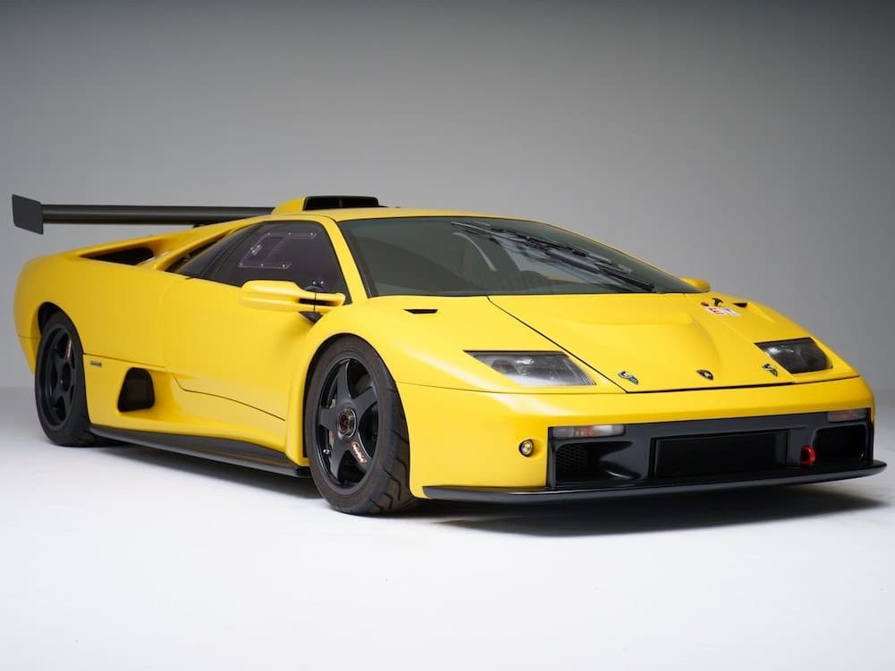 The diablo gt-r is one o the fastest lamborghini models ever sold