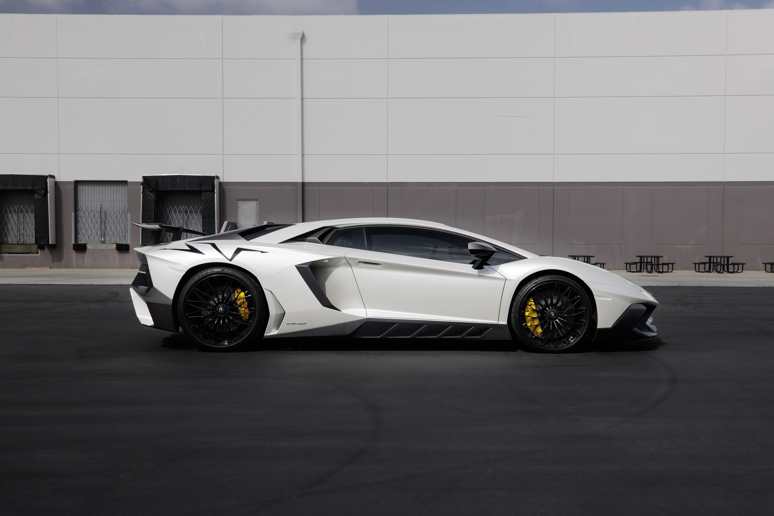 Why is a lamborghini oil change expensive?